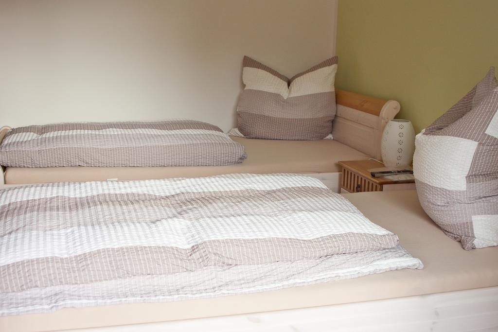 Cafe Hehrlich - Cafe, Pension & Mehr Bad Tennstedt Room photo